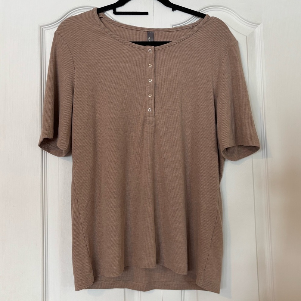 Like New Mondetta Tee